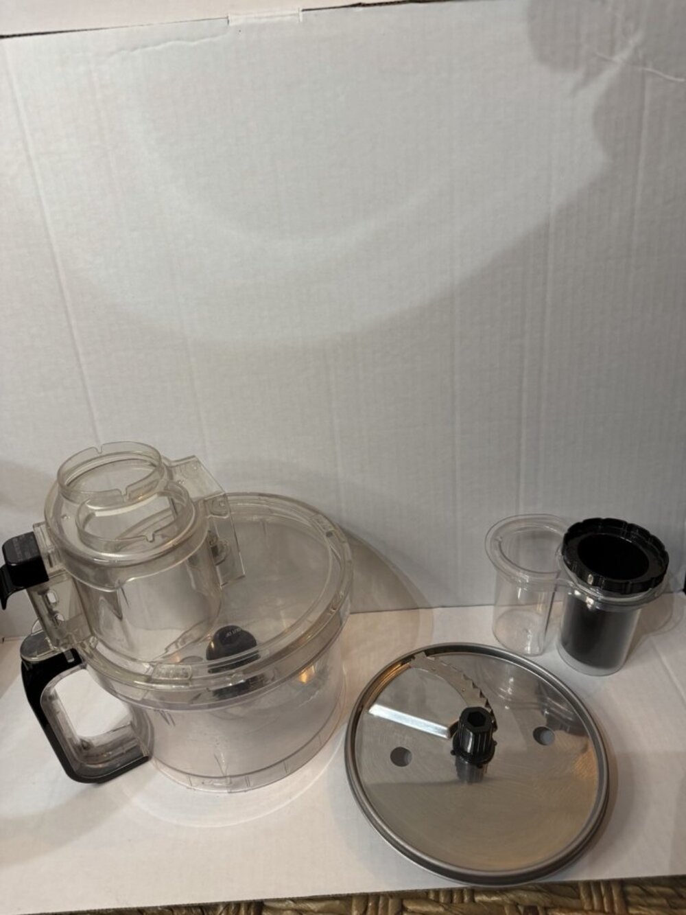 Hamilton Beach Big Mouth Food Processor 12 cup Bowl, Lid, Pushers FP17